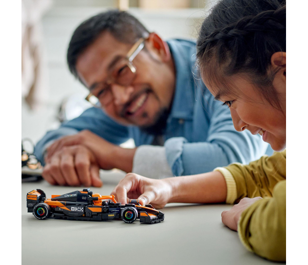 LEGO Speed Champions 77251 Bolid F1® McLaren Team MCL38 - 1308244 - zdjęcie 10